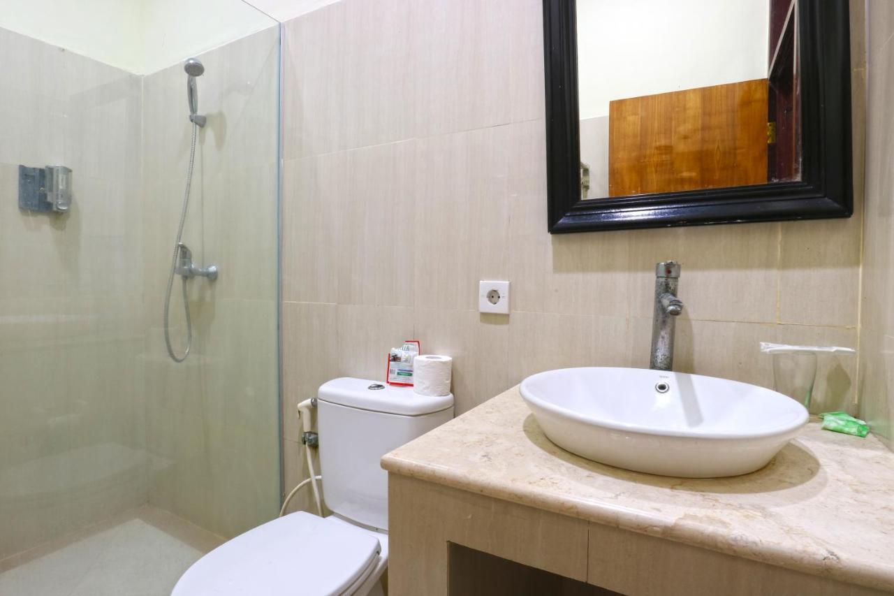 Prima Inn Kuta  Exterior photo